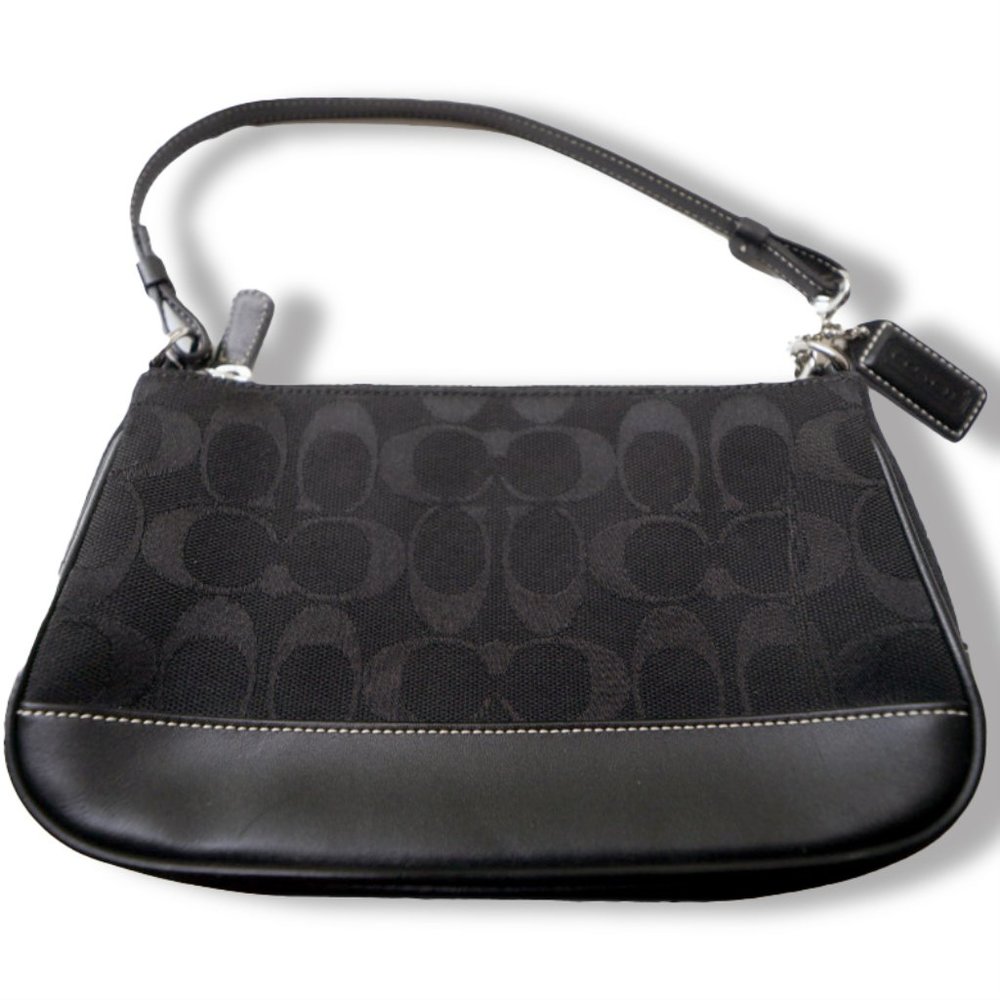 Coach Hampton Black Leather Baguette Pochette